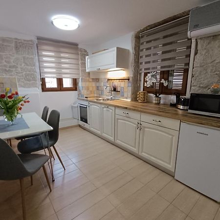 Adria Pearl Appartments Vrsar Luaran gambar